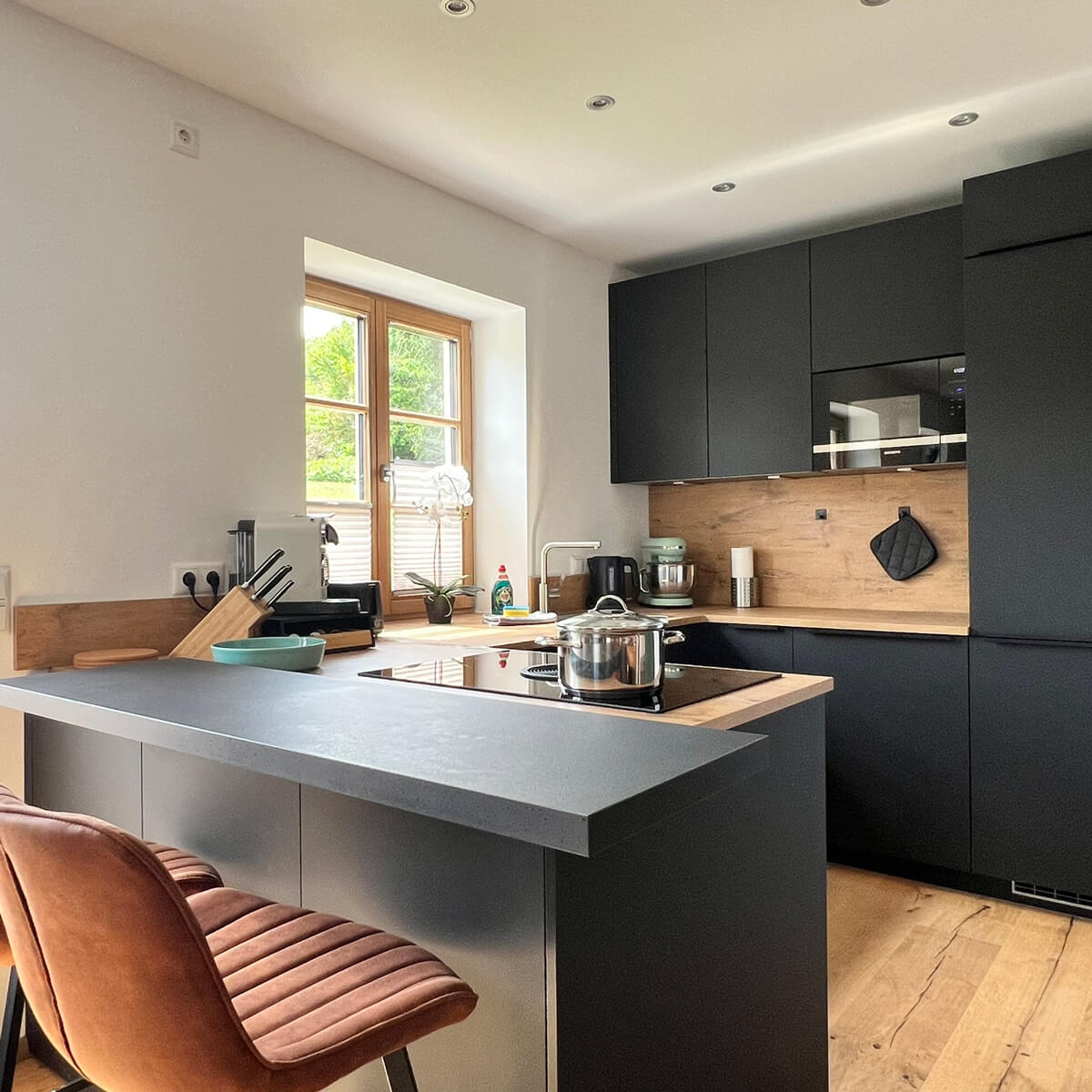 Apartmenthaus-Dorfen-Erdgeschoss-offene-Küche